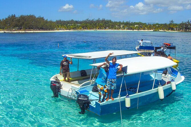 Exotic East of Mauritius: Full-day incl Ile aux Aigrette & Blue-Bay Marine Park - Key Points