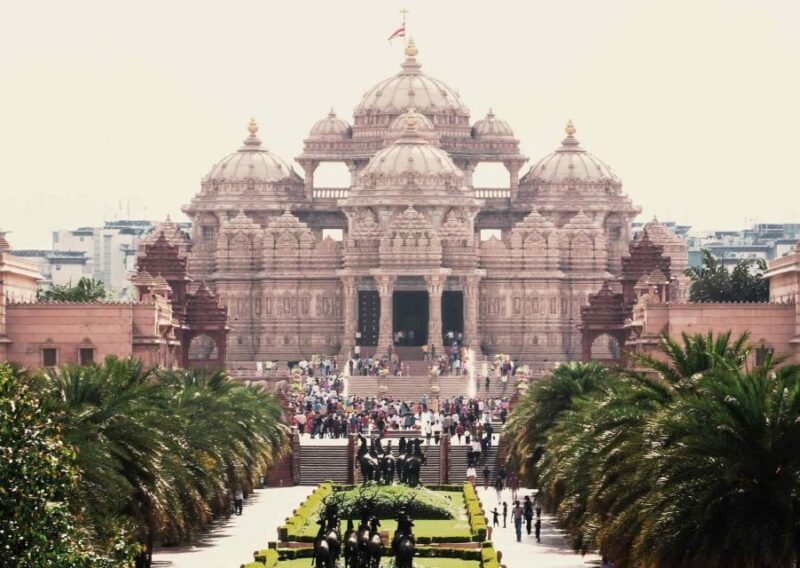 Experience 2 Hours Guided Spiritual Walking Tour of Delhi - The Value of the Experience  