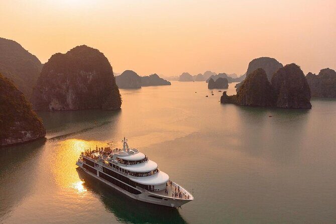 Experience 5 Star Sea Octopus Luxury Cruise in Halong Bay - An In-Depth Look at the Sea Octopus Luxury Cruise