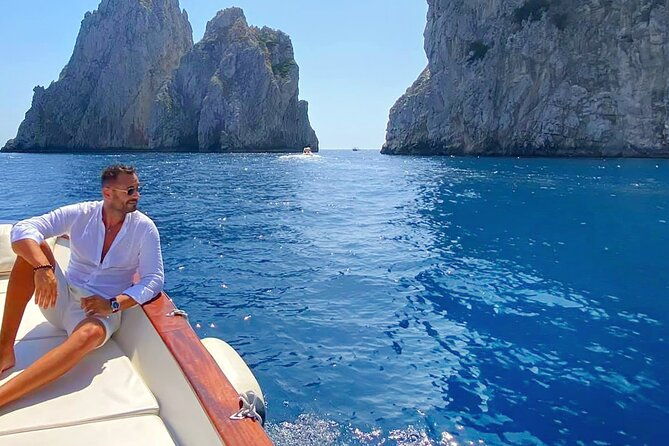 experience-8-hours-day-tour-departing-from-naples-to-capri