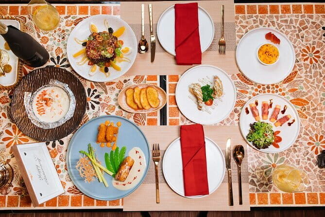 Experience a Romantic Date For Two at GLAMISQUE  Fusion Dining - An In-Depth Look at the GLAMISQUE Experience