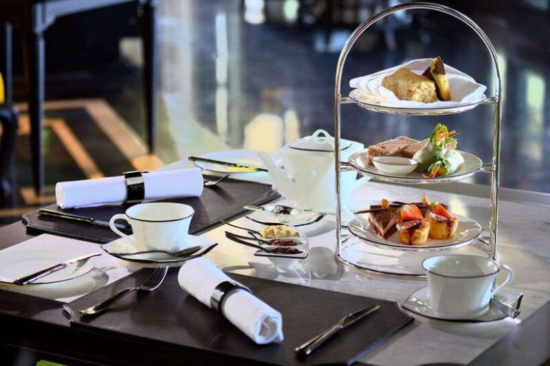 experience-afternoon-tea-at-intercontinental-da-nang