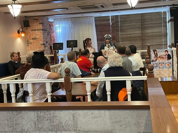experience-akihabaras-maid-witches-1-hour-cafe-magic