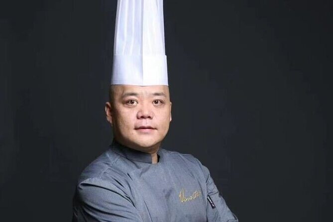 Experience Award-Winning Chef Johnny's Vino Chef Steakhouse - Key Points