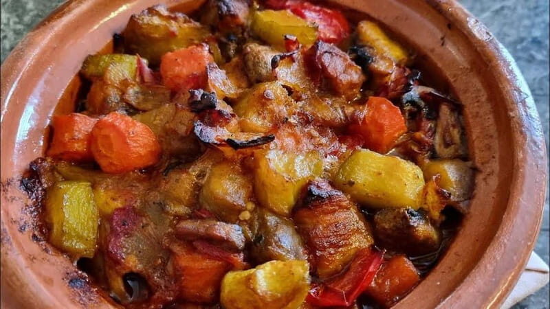 Experience Bosnian Cuisine: Learn to Make Lonac & Hurmasice - What You’ll Take Home
