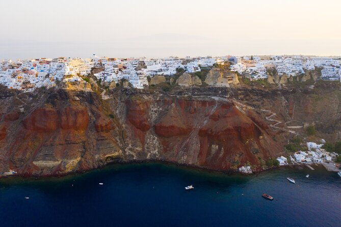 experience-caldera-in-santorini-helicopter-tours