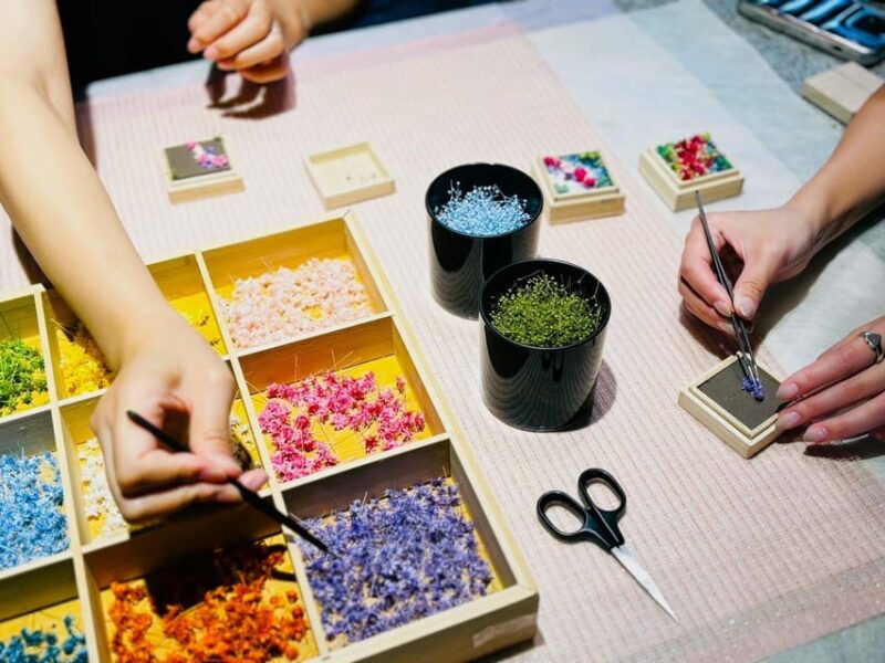 experience-crafting-a-flower-adorned-mini-japanese-garden