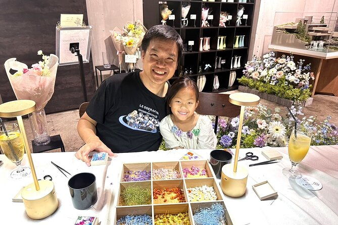 experience-crafting-a-flower-adorned-miniature-japanese-garden