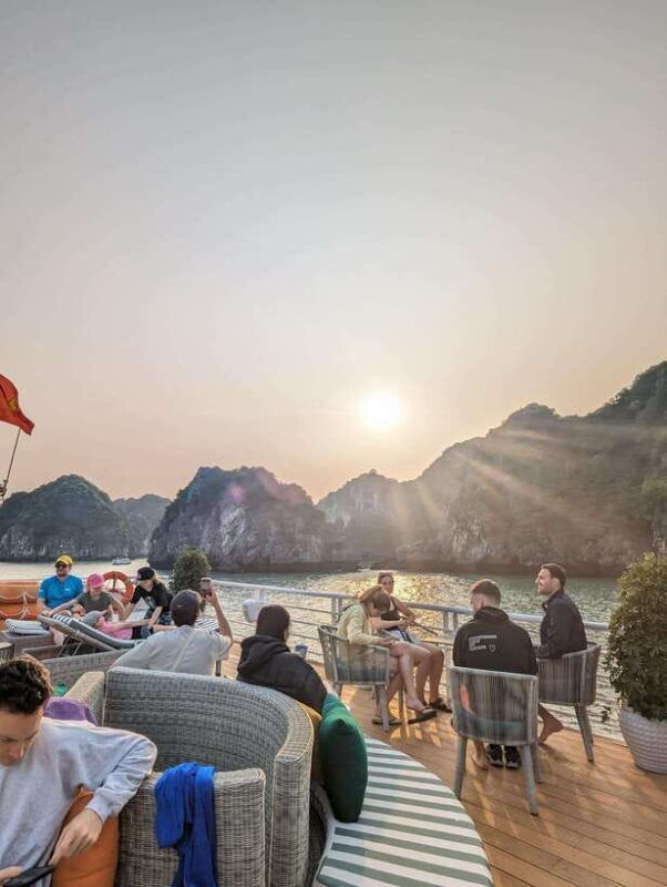 experience-day-tour-ha-noi-cat-ba-island-lan-ha-bay