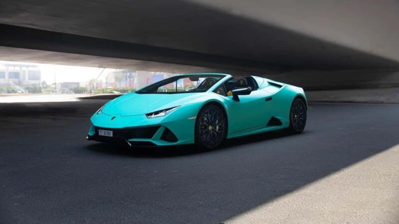 Experience Dubai in a Lamborghini - The Driving Route and Highlights