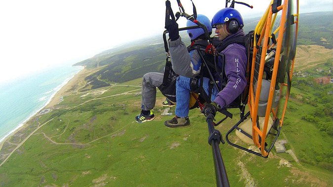 experience-excitement-with-paramator-or-paragliding