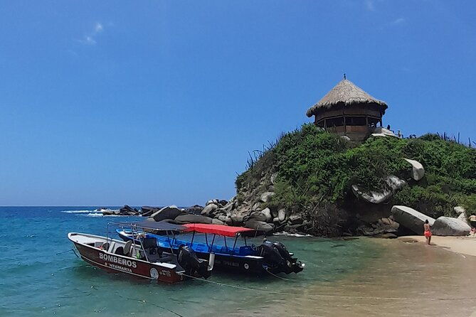 experience-in-tayrona-park-with-kogis-and-its-beaches-1-day