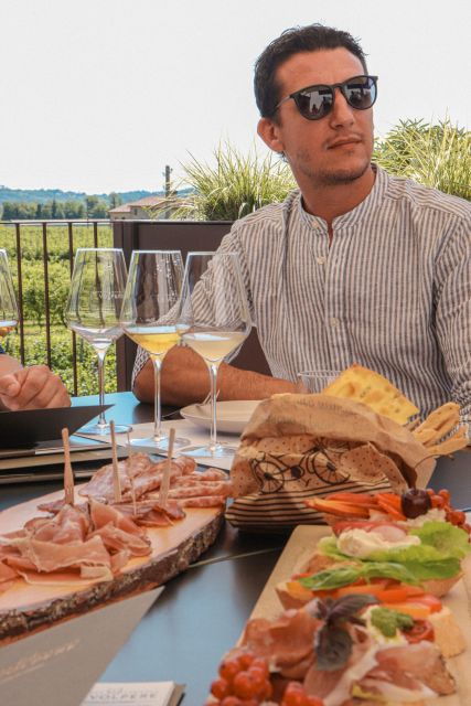 experience-in-valdobbiadene-winery-tour-wine-tasting