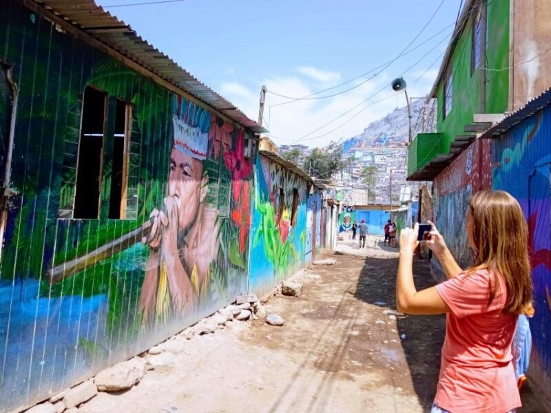 experience-indigenous-art-in-limas-shipibo-community