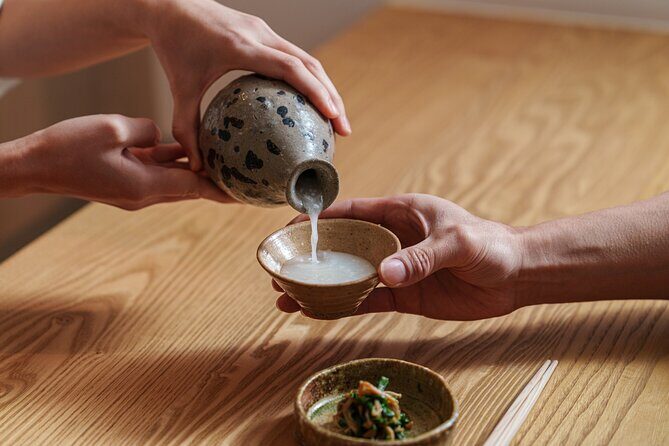 Experience Japan's Sake Culture Virtually - Key Points
