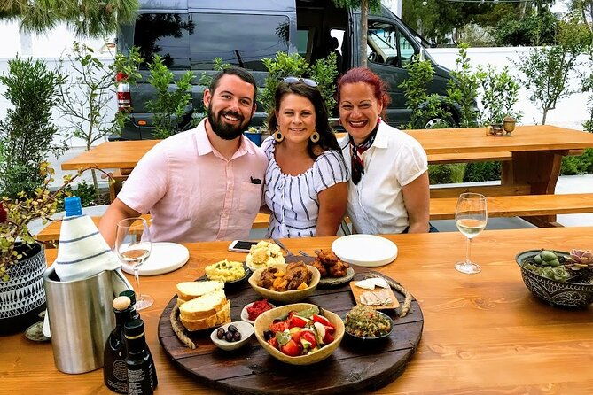 experience-like-a-local-santorini-food-and-wine-tasting