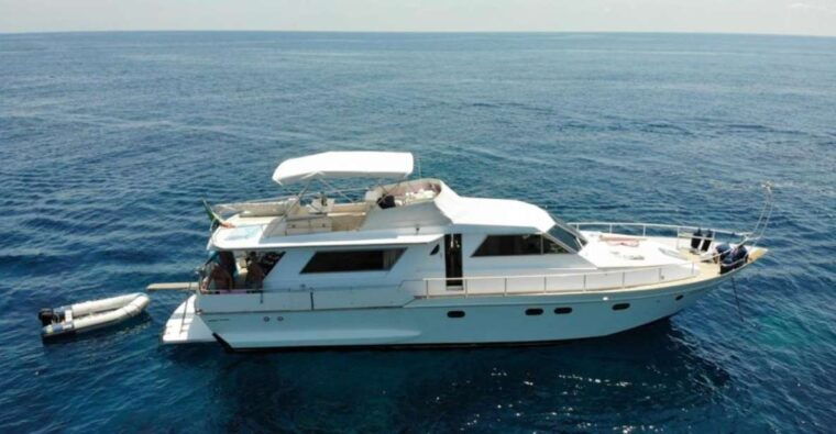 experience-luxury-at-sea-rent-your-yacht