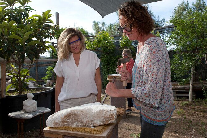 experience-marble-carving