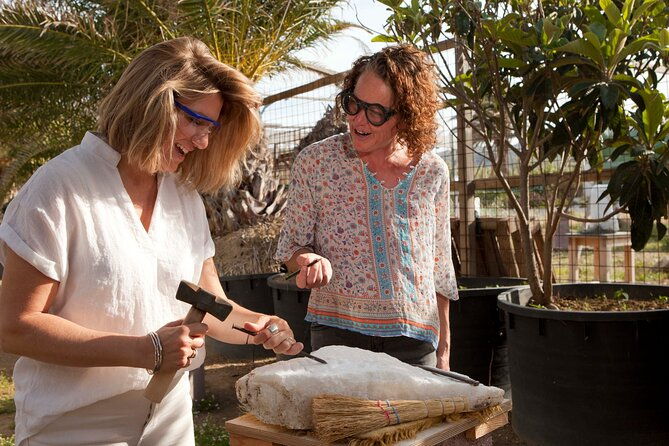 experience-marble-carving