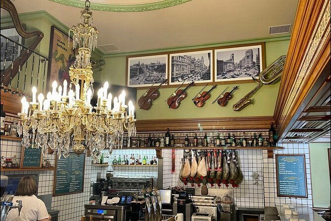 experience-private-tapas-and-wine-tour-in-madrid