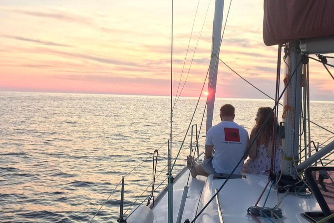 experience-romantic-sunset-sailing-on-a-modern-36ft-11m-sail-yacht-hvar