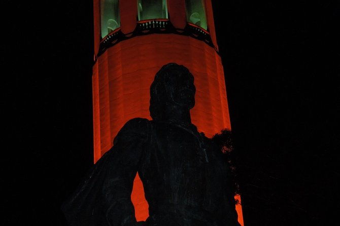 experience-san-francisco-at-night-in-a-luxury-suv