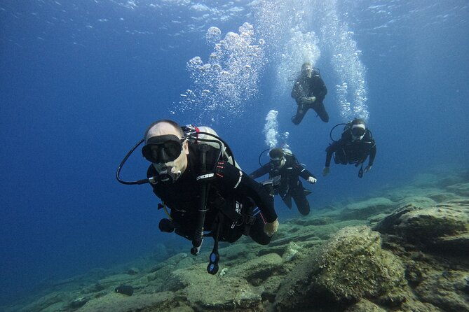 experience-scuba-diving-in-heraklion-crete