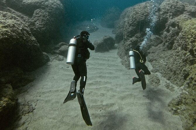 experience-scuba-diving-in-heraklion-crete