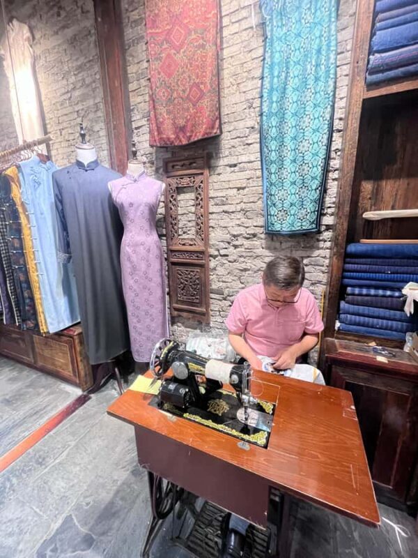 Experience Shanghai Like a Native: A Day in Local Life - A Deep Dive into the Day in Shanghai