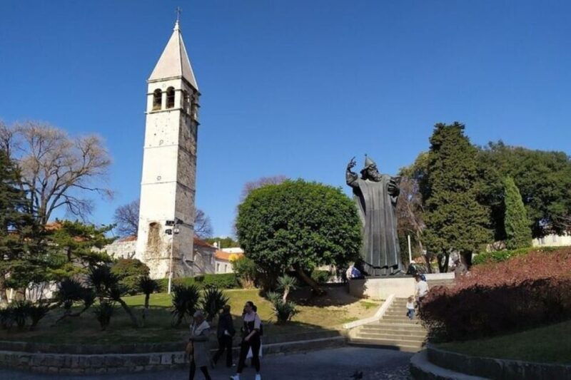 experience-split-history-tour-with-local-historian-private