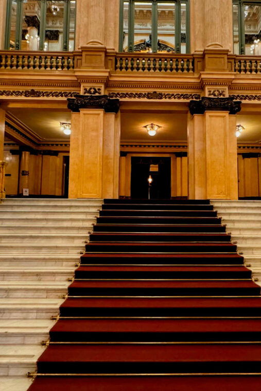 experience-teatro-colon-secure-your-tour-today