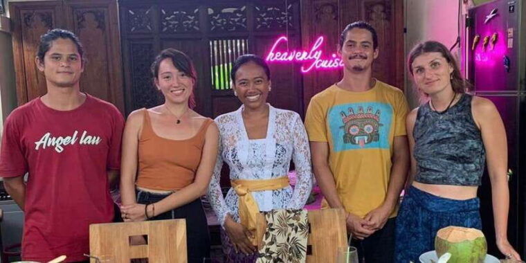 experience-the-art-of-cooking-authentic-balinese-cuisine