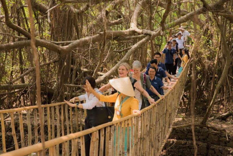 experience-the-hidden-gem-of-vietnam-2-day-buon-don-adventure