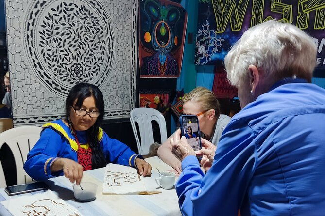 experience-the-indigenous-art-in-limas-shipibo-community