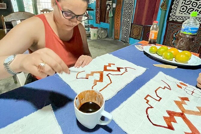 experience-the-indigenous-art-in-limas-shipibo-community