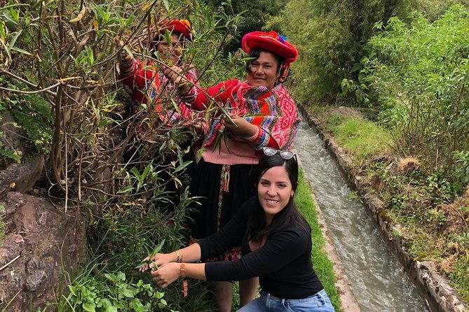 experience-the-magic-of-andean-textiles-weaving-workshop-cusco