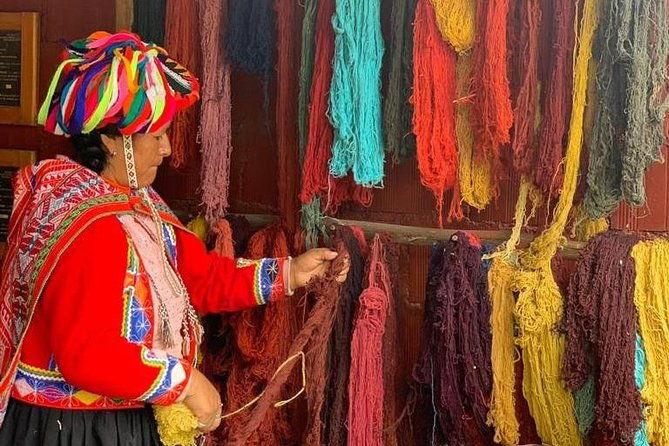 experience-the-magic-of-andean-textiles-weaving-workshop-cusco