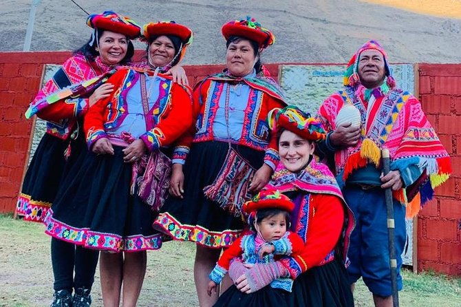 experience-the-magic-of-andean-textiles-weaving-workshop-cusco