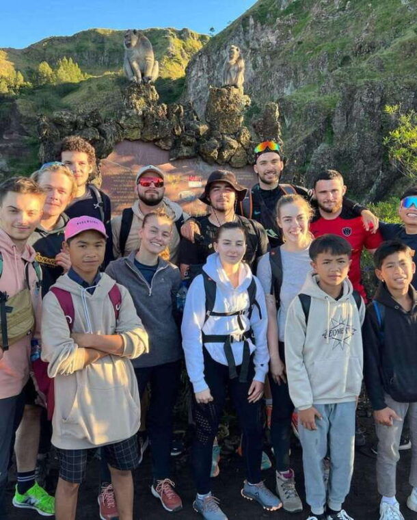 experience-the-majestic-mounth-batur-sunrise-trekking