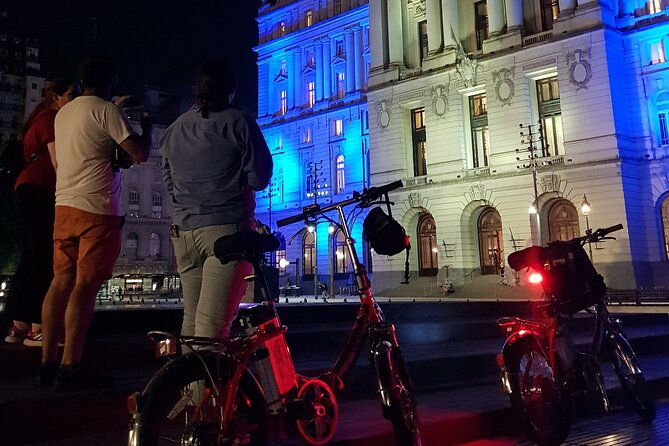 experience-the-night-of-buenos-aires-with-e-bike