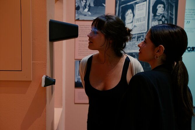 experience-the-queen-of-fado-at-ah-amalia-living-experience