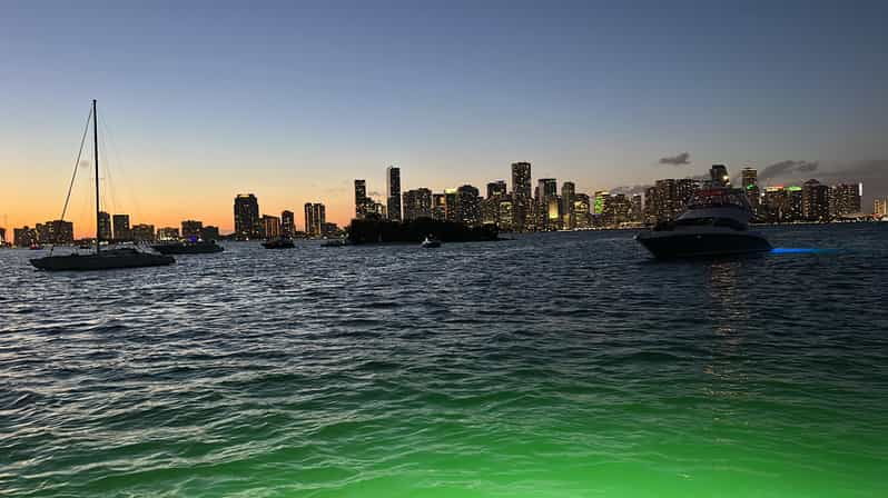 experience-the-ultimate-sunset-cruise-on-a-50ft-yacht