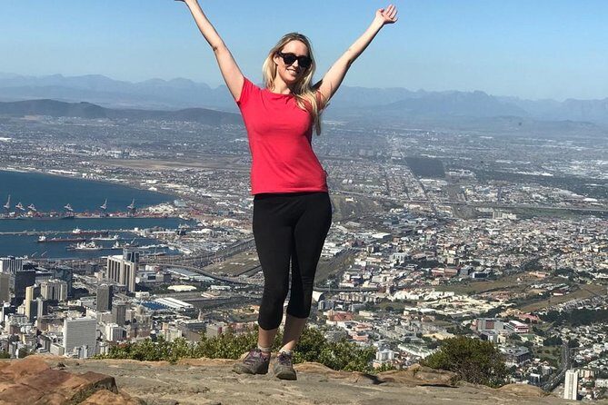 Experience views of Cape Town with Robben Island &Table Mountain full day tour - FAQ