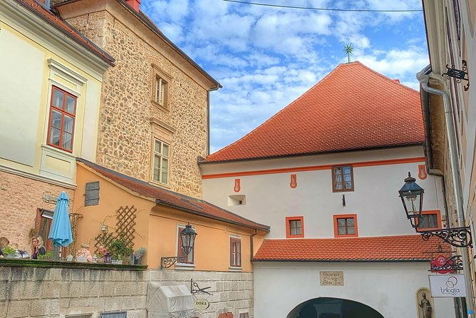 experience-zagreb-with-a-local-private-walking-tour