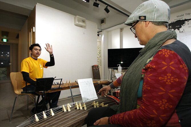 experiential-lesson-of-the-japanese-instrument-koto