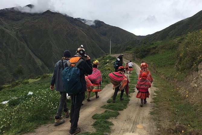 experiential-tourism-in-huilloc-and-machu-picchu-3-days-huaynas-expeditions