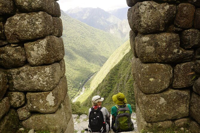 experince-unique-inca-trail-tour-to-machu-picchu-4-d-3n