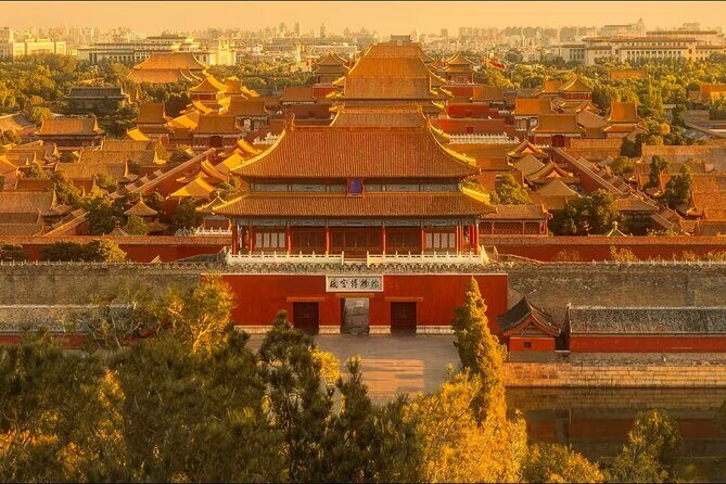 Expert Commentary of The Forbidden City with Small Group - Expert Commentary of The Forbidden City with Small Group: A Practical Review