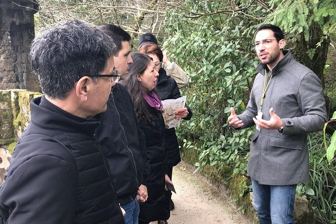 expert-guide-sintra-pena-palace-cape-roca-cascais