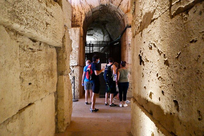 expert-guided-tour-of-colosseum-arena-or-underground-and-forum
